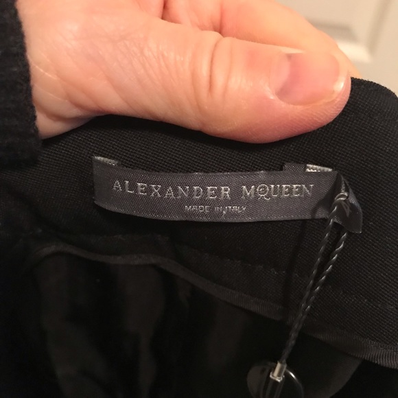 Alexander McQueen shorts nwt size 42 $1190 - Picture 2 of 13